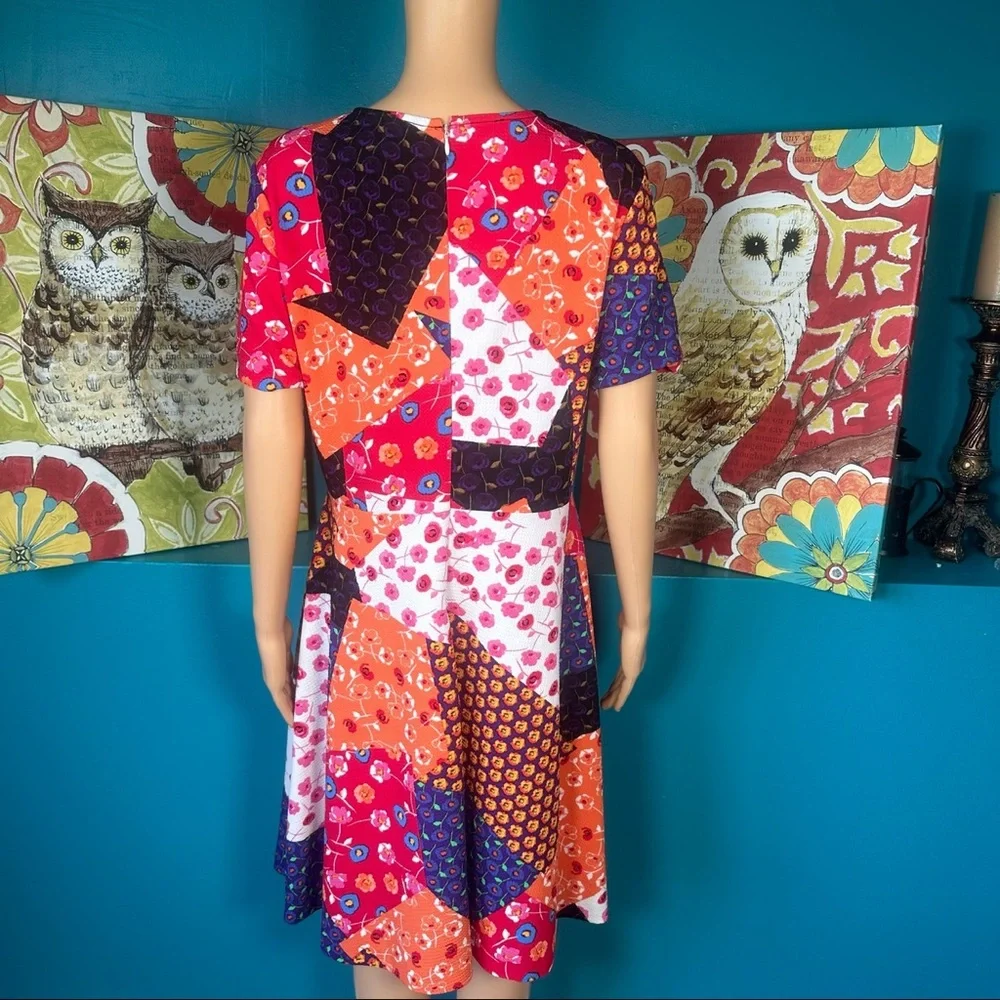 Beige by ECI Dress Floral Patchwork Large‎ - Picture 6 of 7